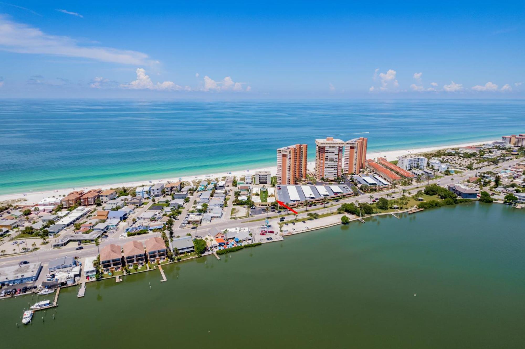 Beachside Retreat W Heated Pool St. Pete Beach Exterior photo